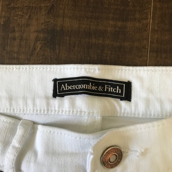 Abercrombie & Fitch Shorts - Picture 3 of 3